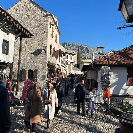 בית נופש Ema *